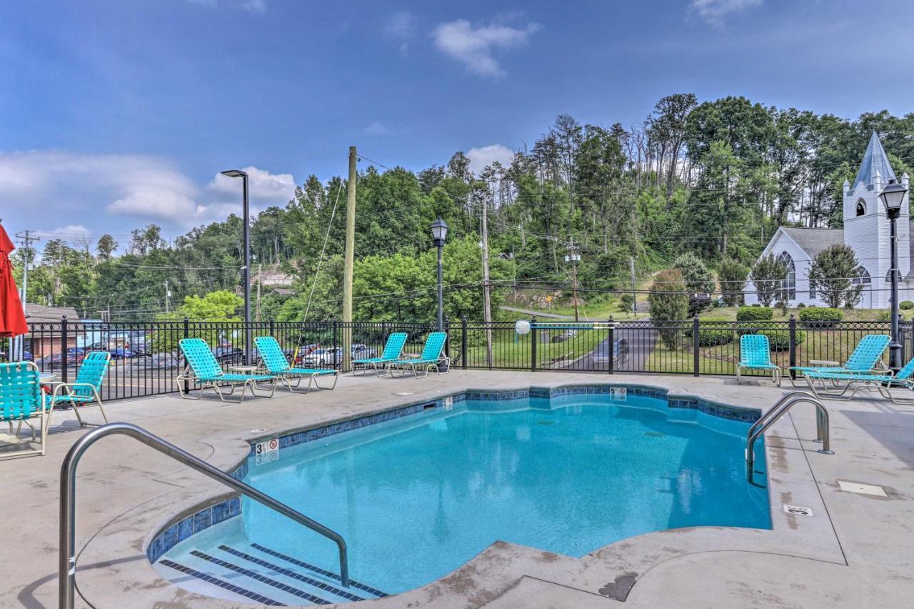 Bootleggers Hideaway In Downtown Gatlinburg! Apartment ภายนอก รูปภาพ